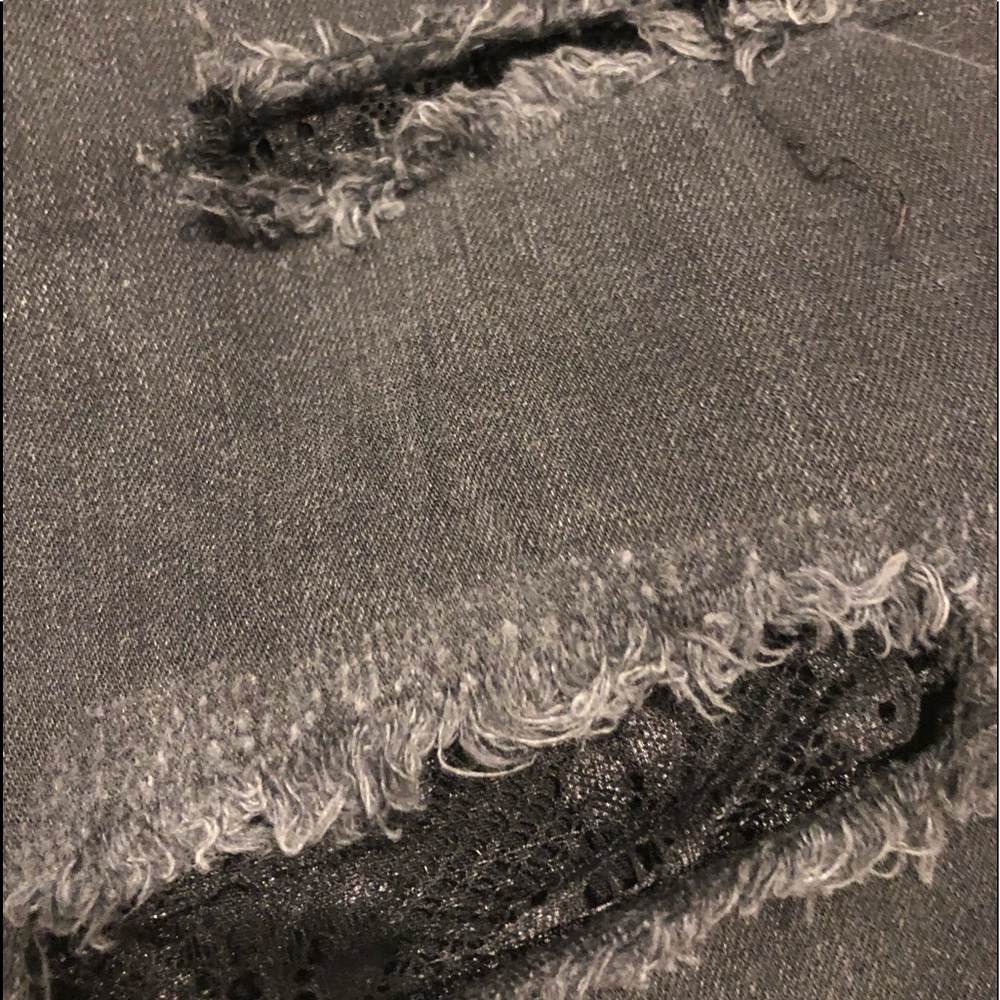 Jeans - Picture 3 of 3